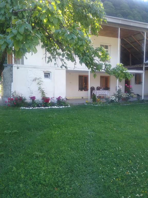 Guest House Anisa Birkiani Luaran gambar